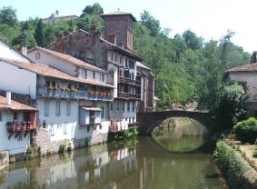 Etappen des Jakobswegs in Spanien: Saint-Jean-Pied-de-Port nach Santiago